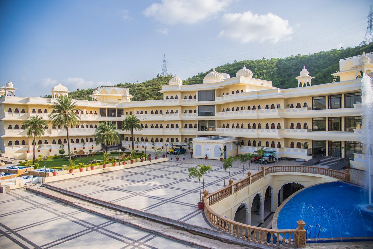 Labh Garh Palace Hotell Udaipur Eksteriør bilde