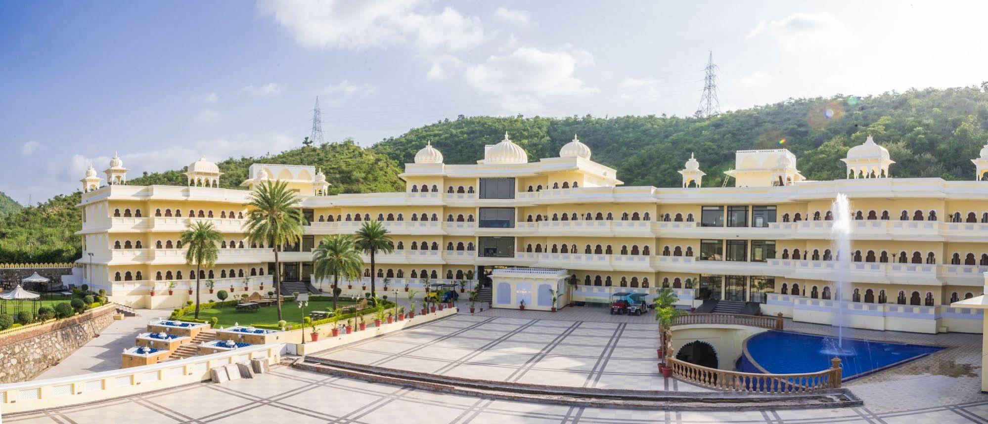 Labh Garh Palace Hotell Udaipur Eksteriør bilde