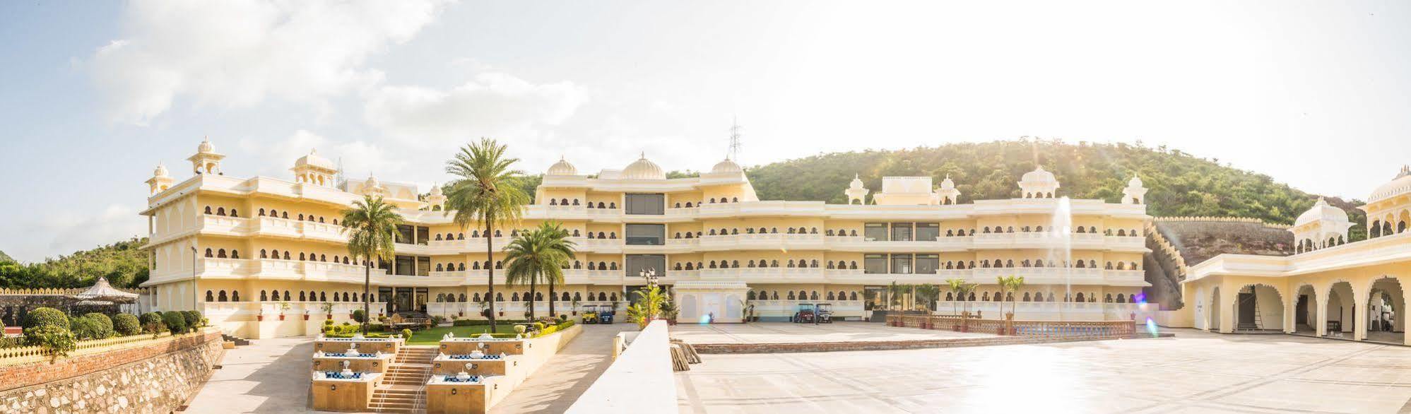 Labh Garh Palace Hotell Udaipur Eksteriør bilde